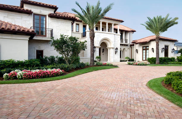 Best Custom Driveway Pavers  in Linden, AZ